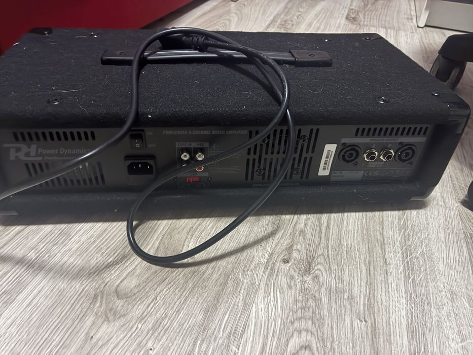 Glosniki auna pro razem z powermikserem i statywami