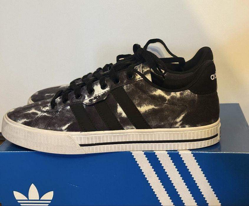 Кеди Adidas Daily 3.0. Розмір 41