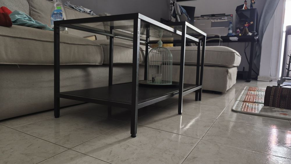 Mesa de centro e apoio VITTSJÖ (IKEA)