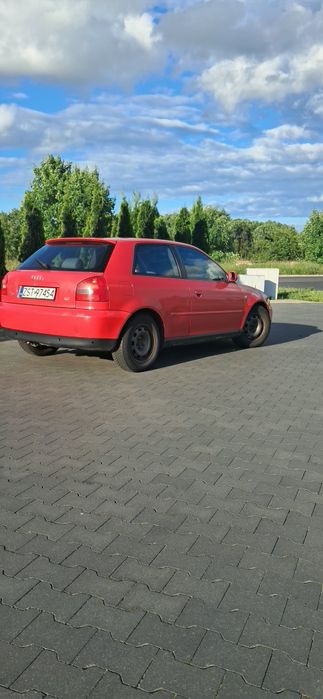 Audi A3 automat 1.6 bezyna