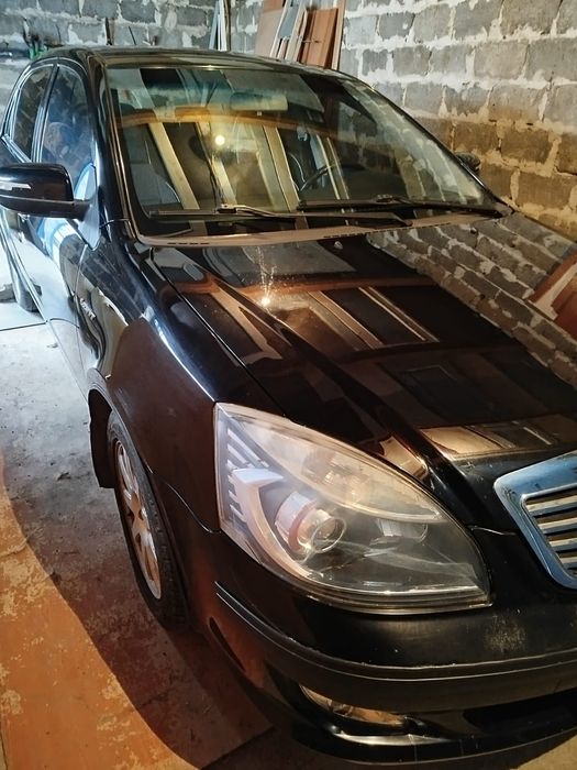 Продам автомобіль Geely maple c82 2012