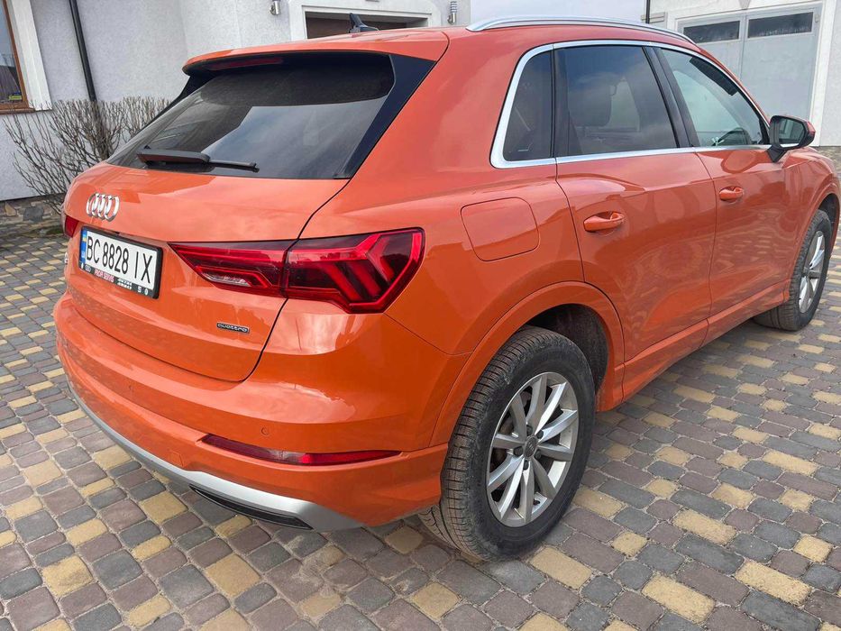 Ліхтарі Audi Q3 F3 2019-2021 USA Фари Оптика Ауді Ку3 Стопи задні
