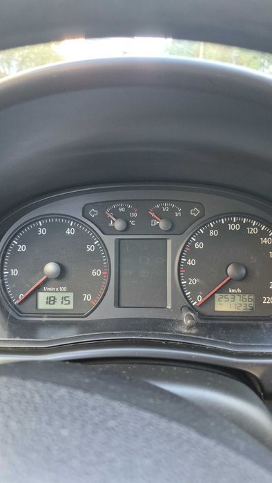 Volkswagen Polo 1.2 Gasolina 2008 - 5 lugares — photo 4