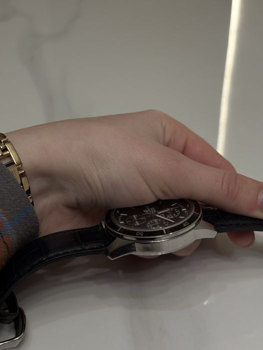 Мужские часы Casio Edifice EFR-526L-1AVUEF