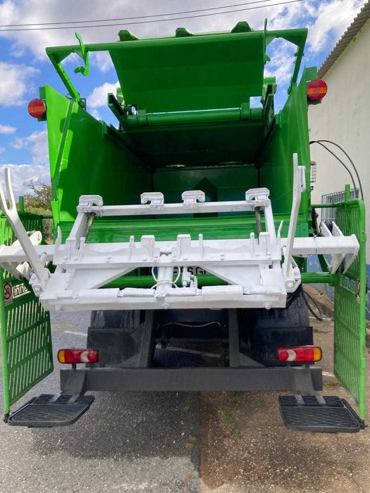 Renault 240 DXI Camião de Recolha de Lixo