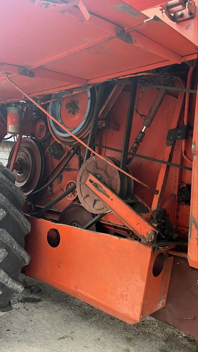 Kombajn zbożowy Bizon Z056 Super 1983r
