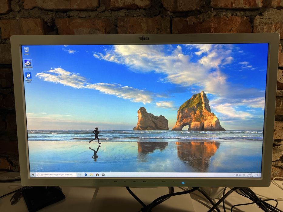 Монітор Fujitsu 27 діагональ 2К