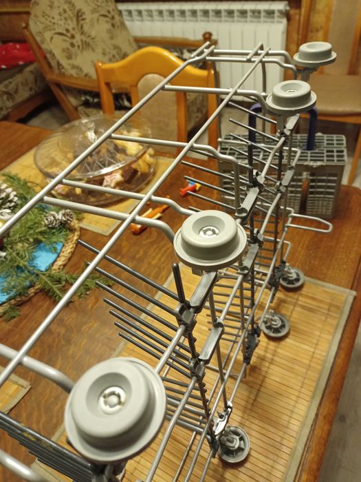 Kosz dolny do zmywarki Beko DIS 25012