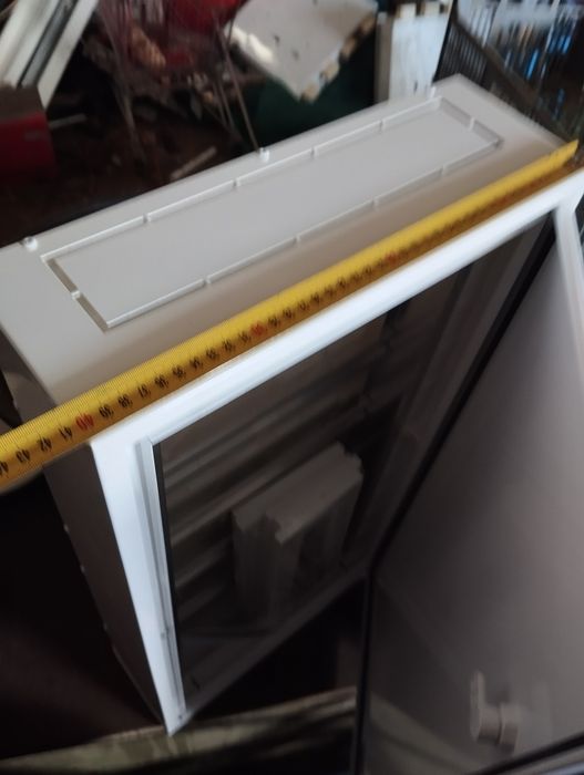 Quadros elétricos novos em ferro