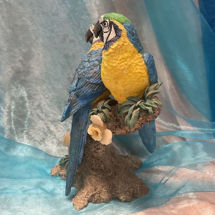 Par aves  blue e yellow Macaws  17 cm