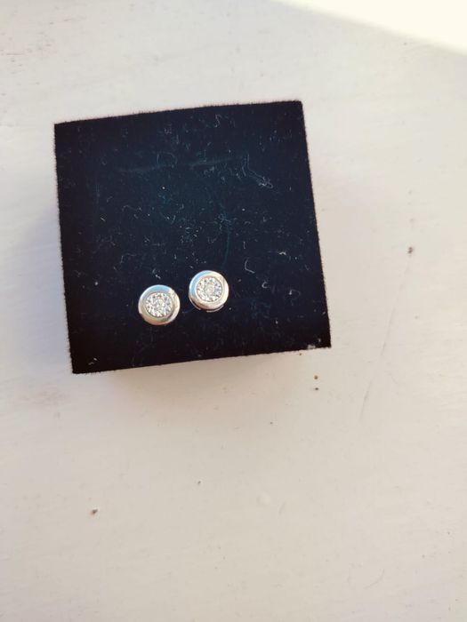 Золото біле з діамантами