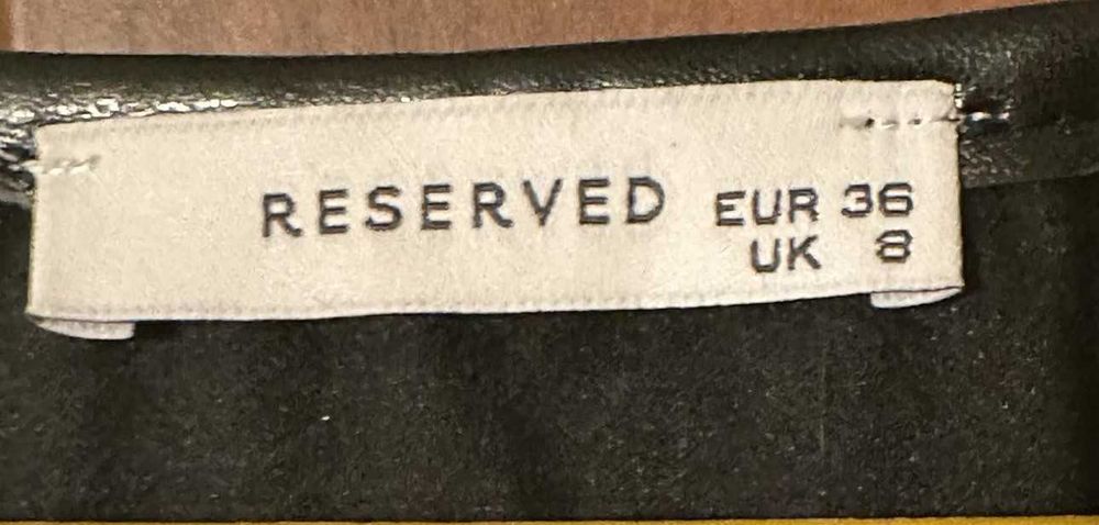 Sukienka ze sztucznej skóry - Reserved
