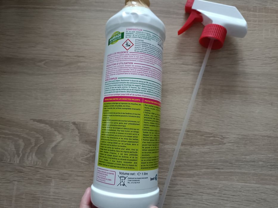 Bariera przeciw owadom W2000 1L nasadka ochronna plus rozpyl