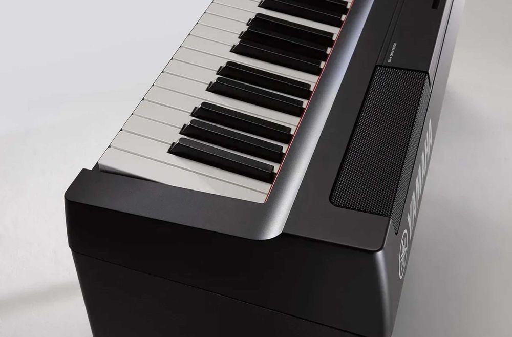 Цифрове піаніно Yamaha P-125