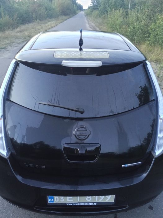 Nissan leaf .13 р.