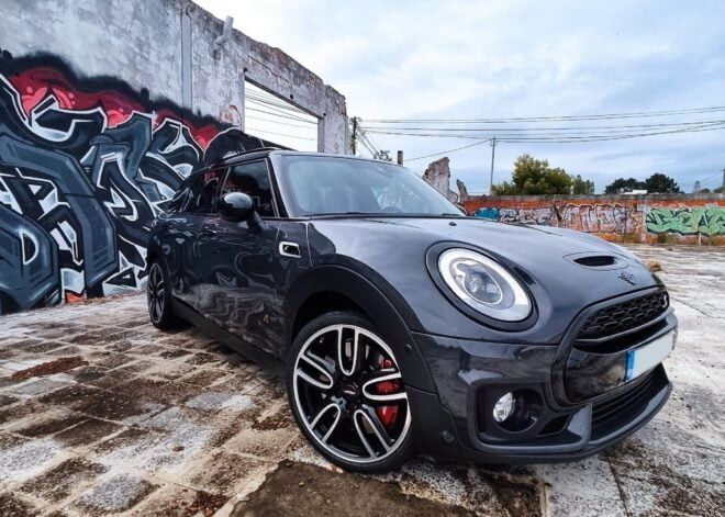 Vendo mini couper em perfeito estado