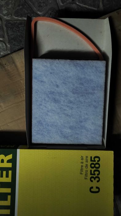 Filtro de ar Mann C 3585- novo