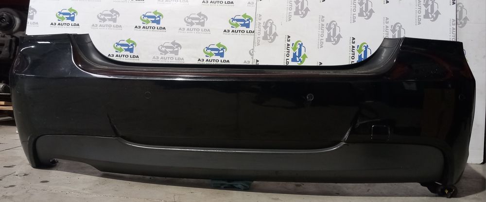 Para choque traseiro com sensores de estacionamento BMW E90 PACK M
