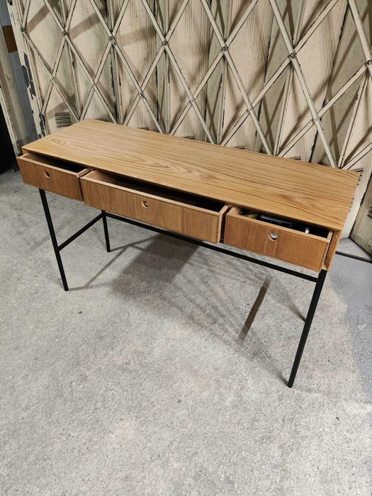 Aparador De Madeira De Freixo Glai Black&natural - Sklum