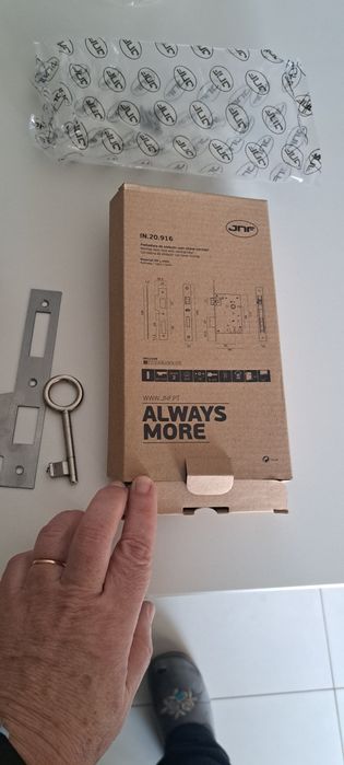 Fechaduras com chave