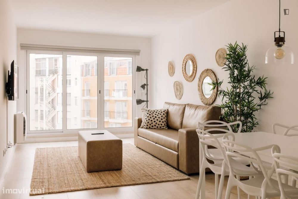 Apartamento com 3 quartos - localizado em Martim Moniz Lisbon