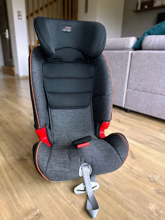 Fotelik BRITAX Romer Advansafix III SICT 9-36kg