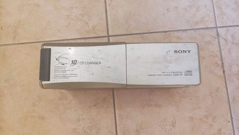 Auto Rádio e CD Changer