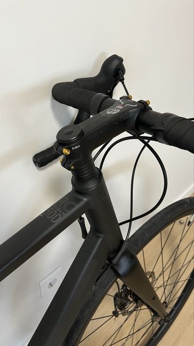 Bicicleta de estrada - Triban RC 500 Disc – Tamanho L – Excelente Estado