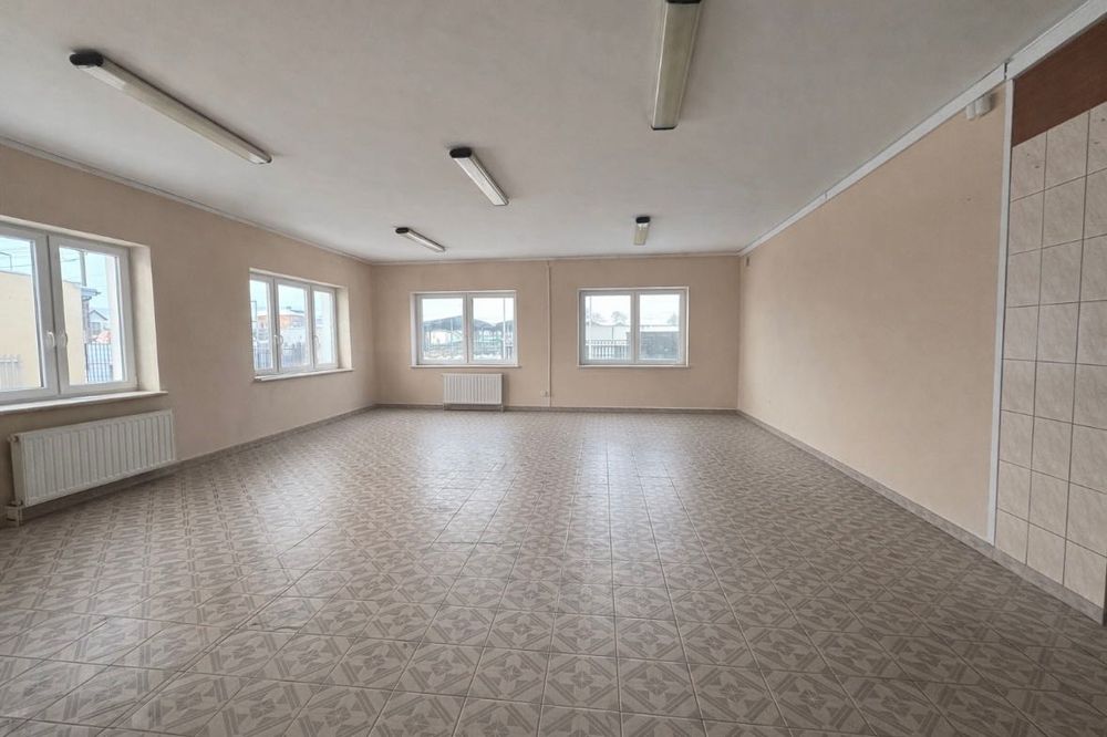 Wynajmę lokal 150m2 handlowo usługowe