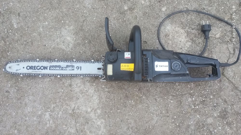 Електропила Титан ЭЦП 2000