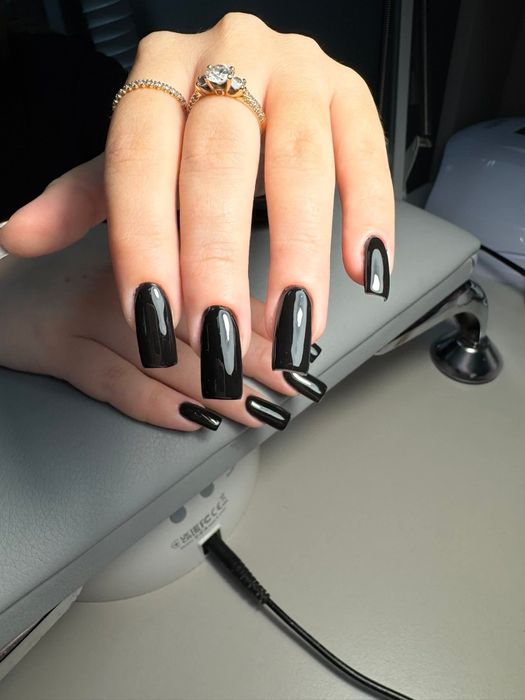 Запрошую модель на МАНІКЮР 150 грн, Бочарова,52 / Палія