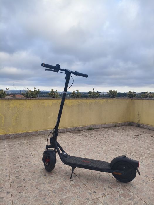 Ninebot KickScooter F2 II – 123 km | 4 Meses | Garantia 3 anos