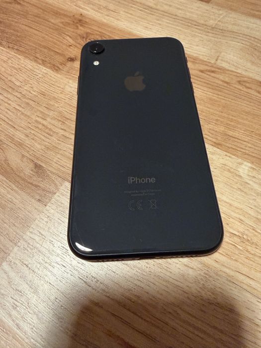 iPhone XR 64 gb.