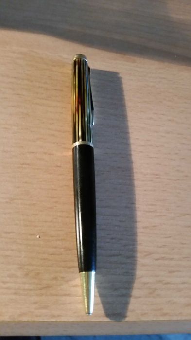 pelikan ołówek  brązowy