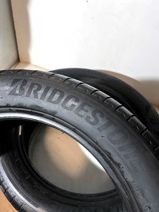 Pneus Bridgestone Alenza 001 - 255/50/20 - Excelentes
