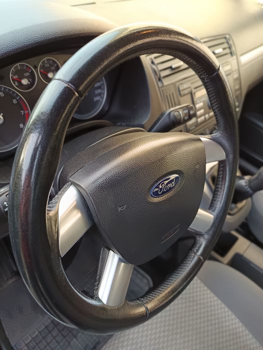 Ford C-Max 1.8 benzyna