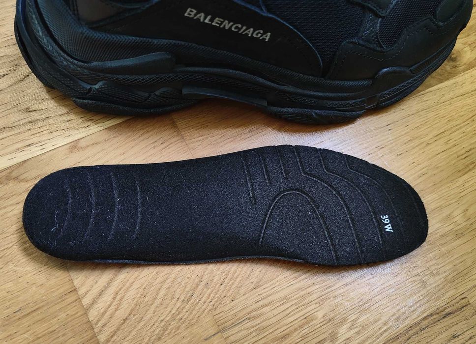 Кроссовки Balenciaga Triple S Размер 39: 8 000 грн. - Другие