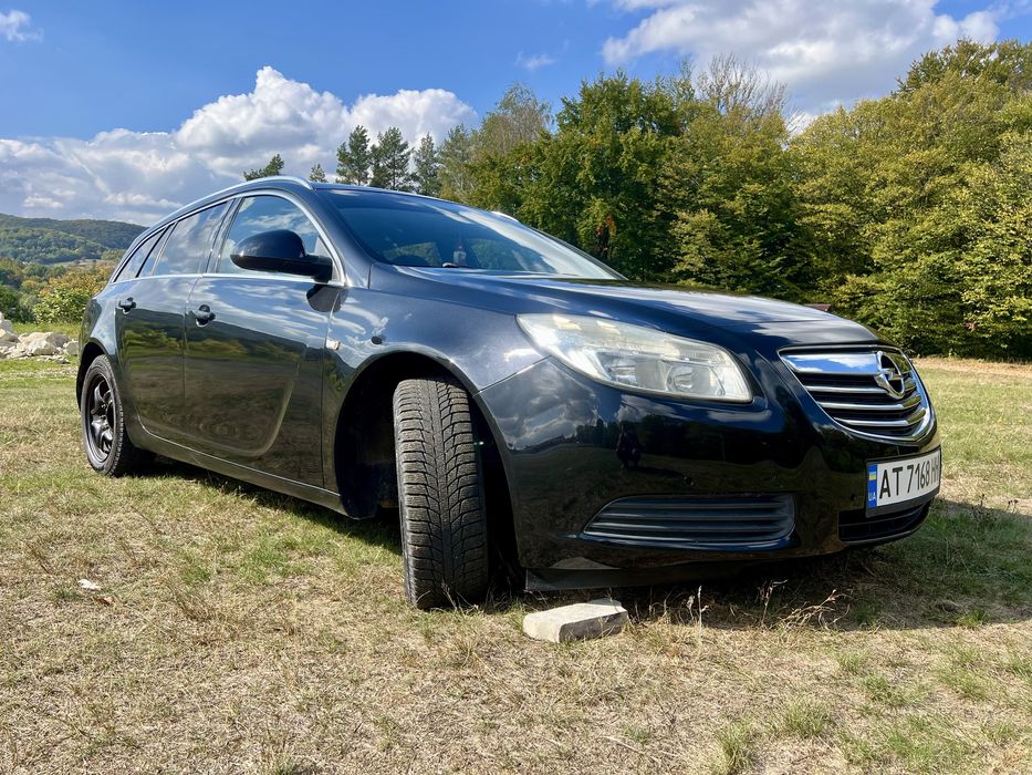 Опель інсікніа Opel Insignia