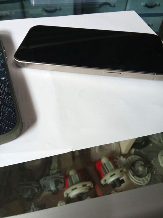 Iphone 15pro max 512gb bypass