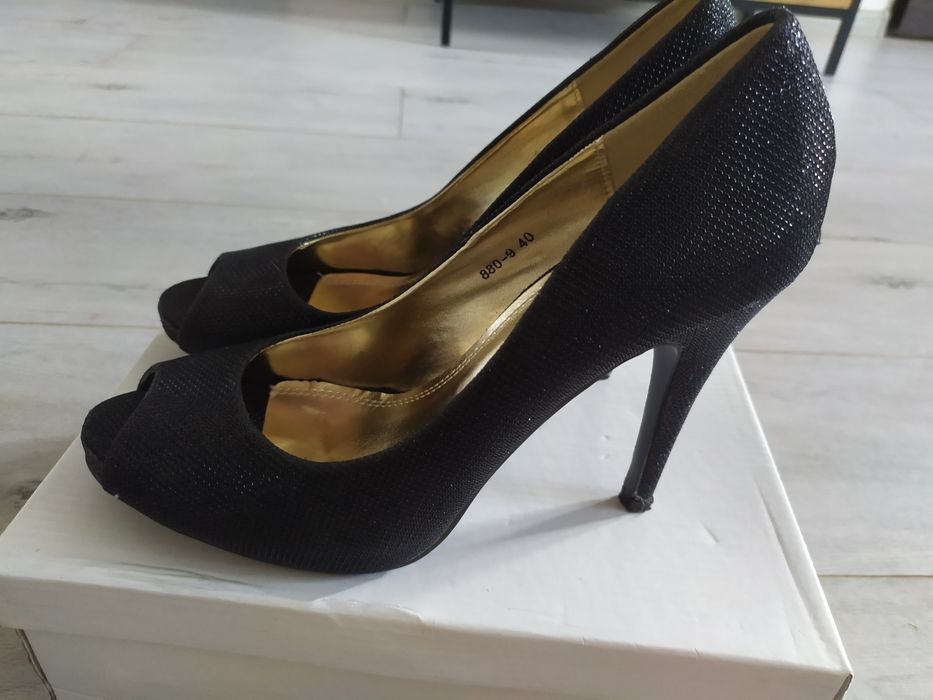 Buty czarne wizytowe