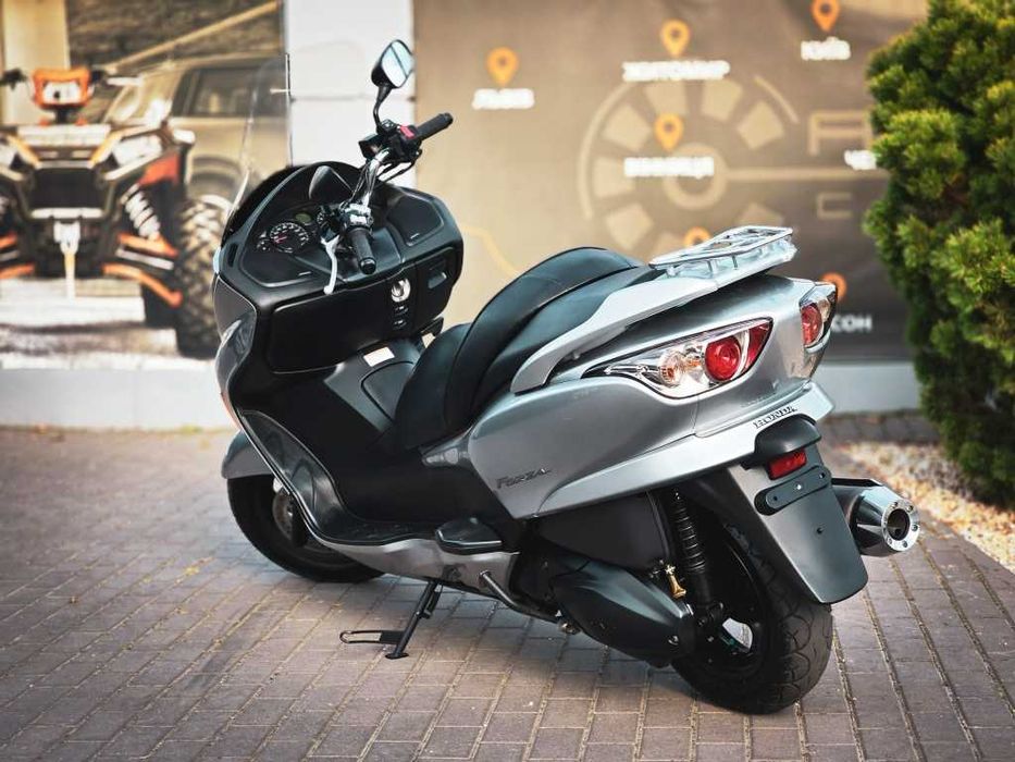 Макси-скутер Honda FORZA 250 Z MF08 2006рік пробіг 30 852 км