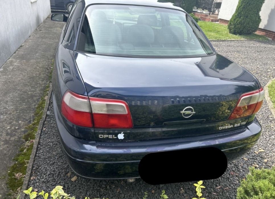 Opel omega 2001 р 2,5 td