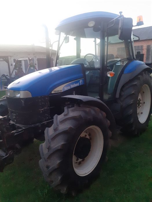 New Holland przedni TUZ