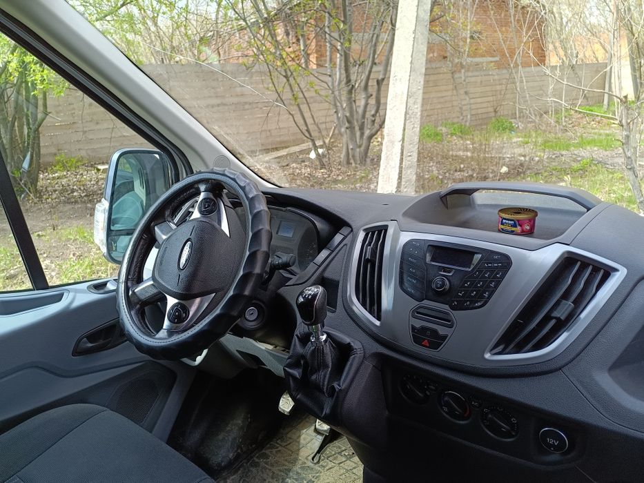 Ford transit 2017