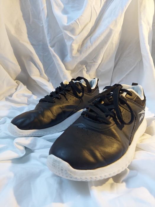 Sprzedam Buty Reebok