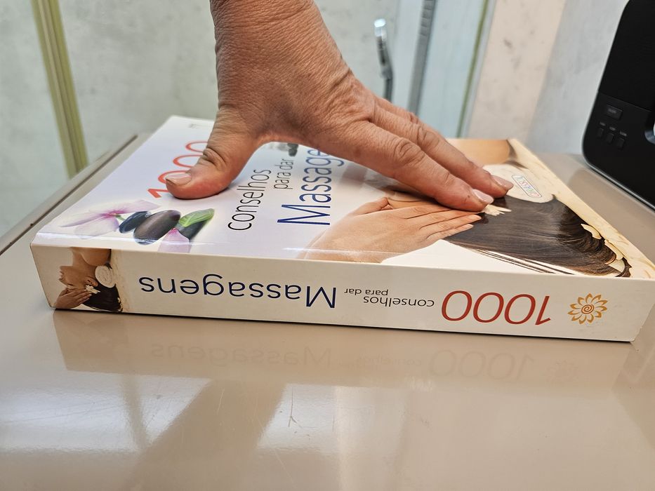Livro 1000 conselhos para dar massagens