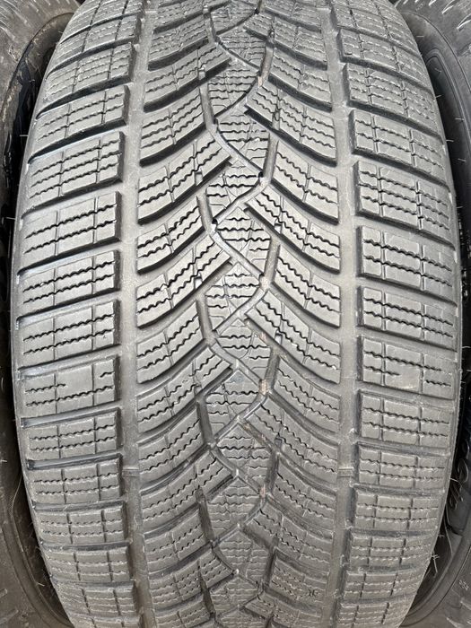Зимові шини 245/45 R18 Goodyear UltraGrip Performance + 4шт. 7мм 2022