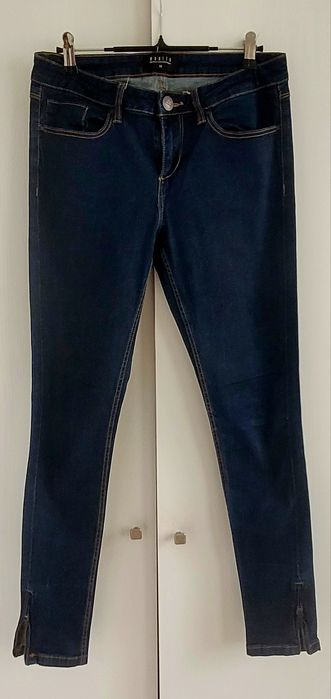 Spodnie jeansy MOHITO