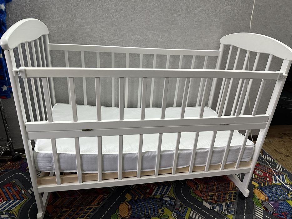 Дитяче ліжечко стан нового