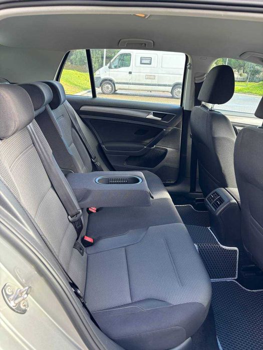 Volkswagen Golf VII 1.6 TDI 110CV Nacional